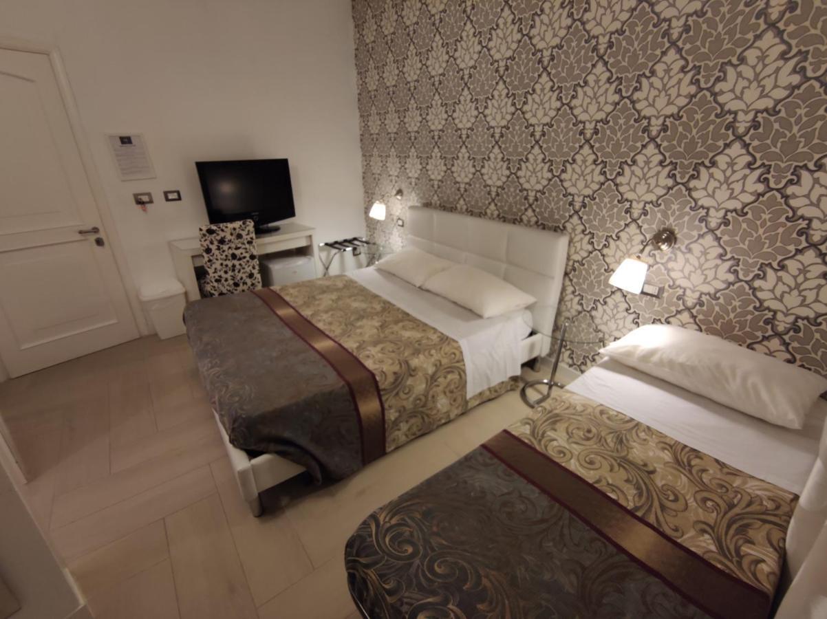 Sami Luxury Rooms 3 8 0 7 9 4 9 2 5 3 Syracuse Exterior photo