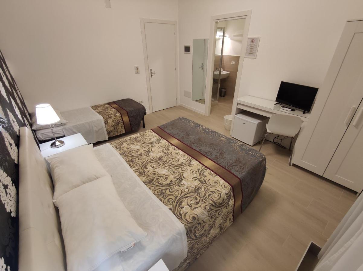 Sami Luxury Rooms 3 8 0 7 9 4 9 2 5 3 Syracuse Exterior photo