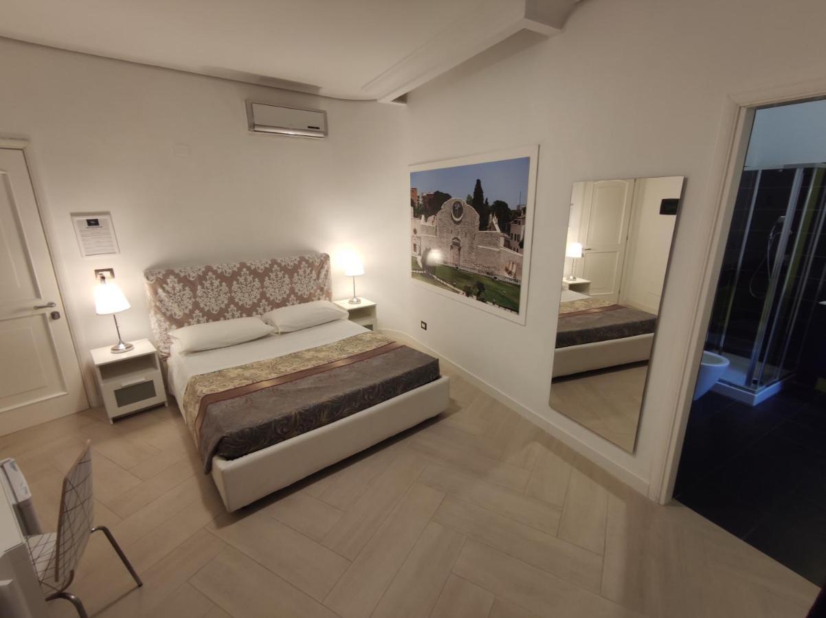 Sami Luxury Rooms 3 8 0 7 9 4 9 2 5 3 Syracuse Exterior photo
